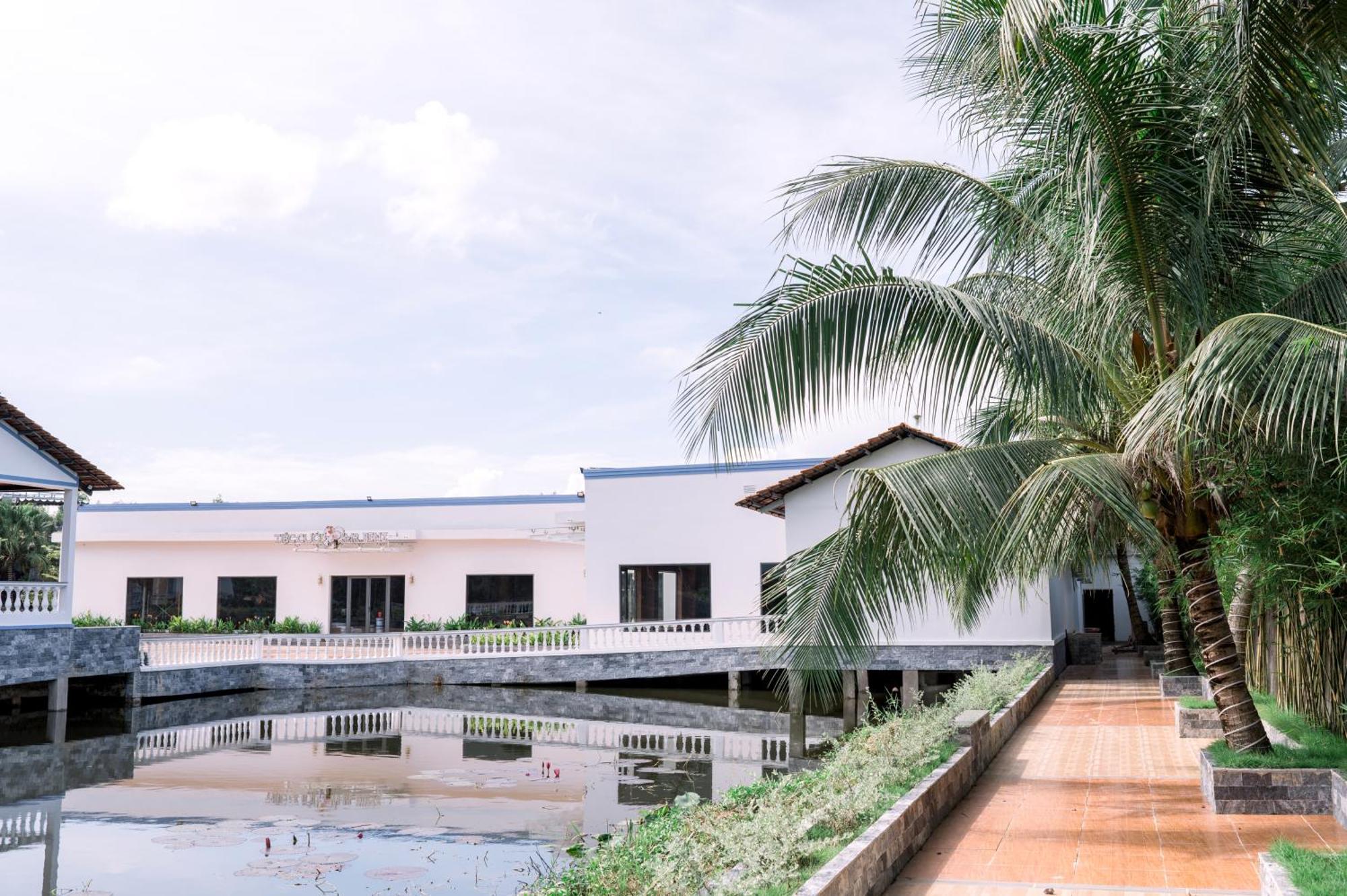 Ngoc Thu Hotel Soc Trang Bagian luar foto