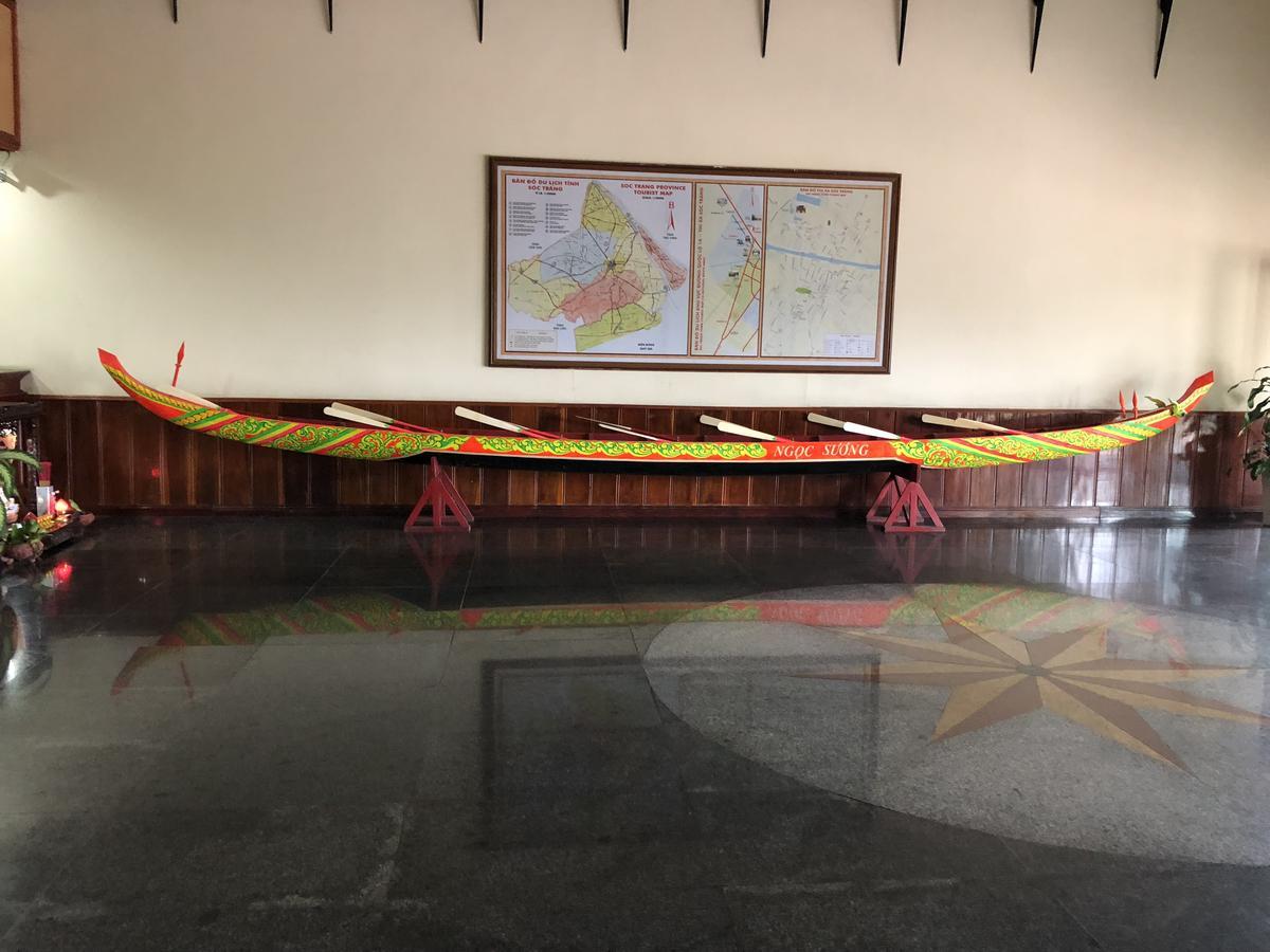 Ngoc Thu Hotel Soc Trang Bagian luar foto