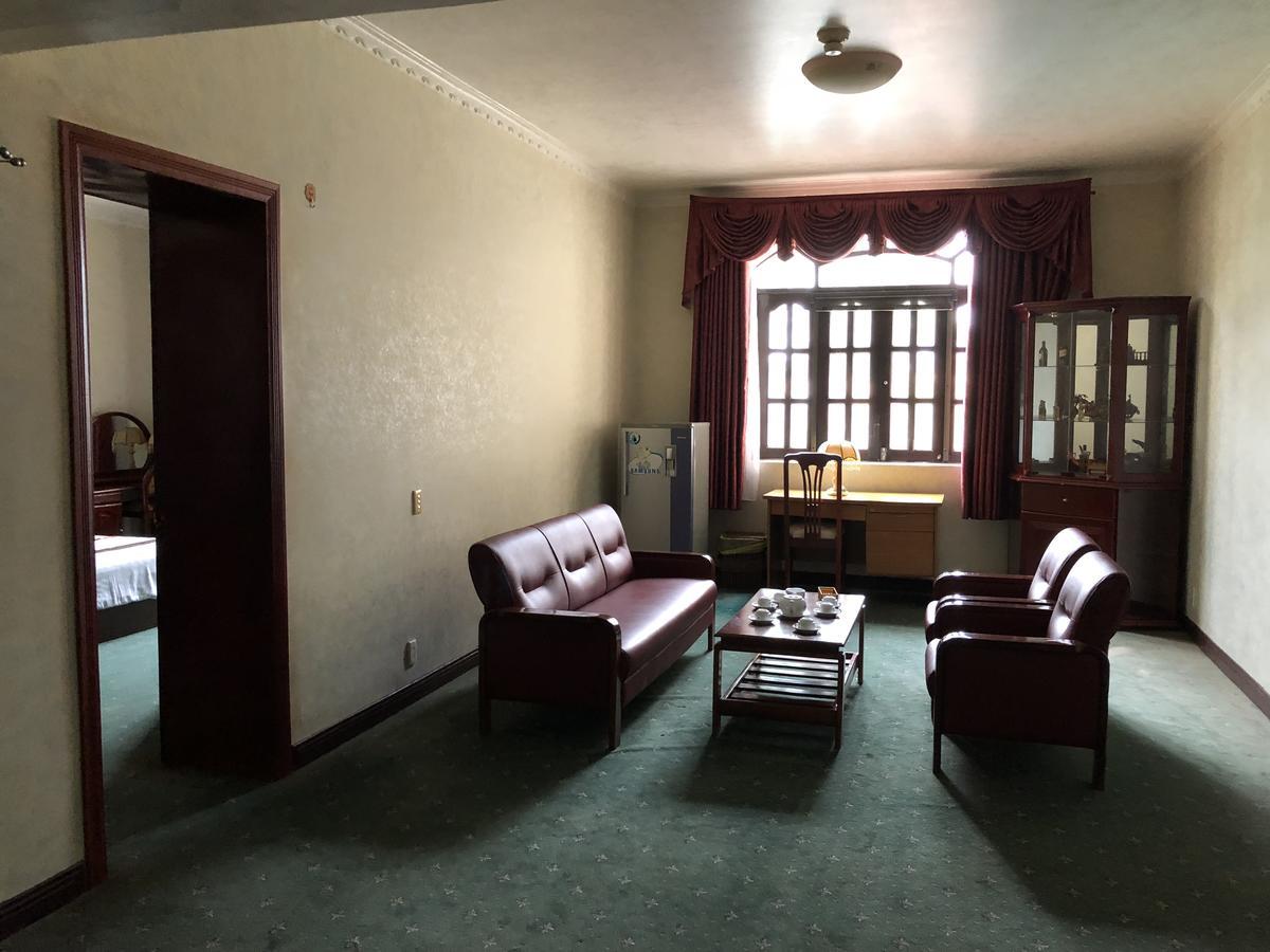 Ngoc Thu Hotel Soc Trang Bagian luar foto